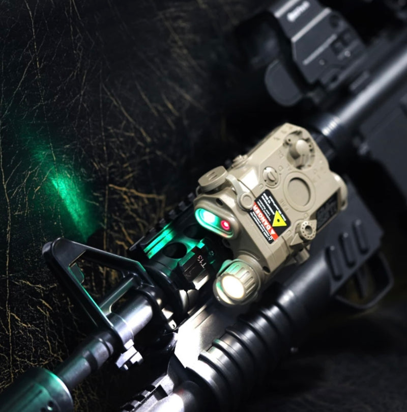 Laser de mira, led blanco punto rojo PEQ-1