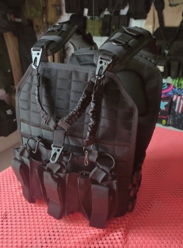 Chaleco con portafusil y porta cargadores sistema molle SN102